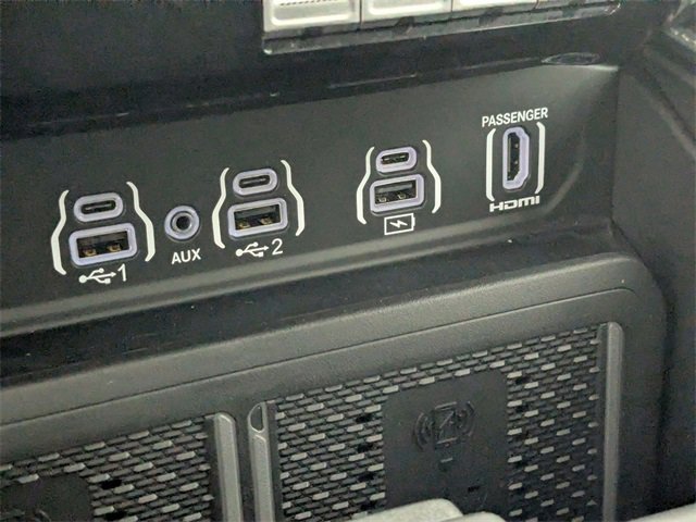 Used 2025 RAM 3500 Limited image 24