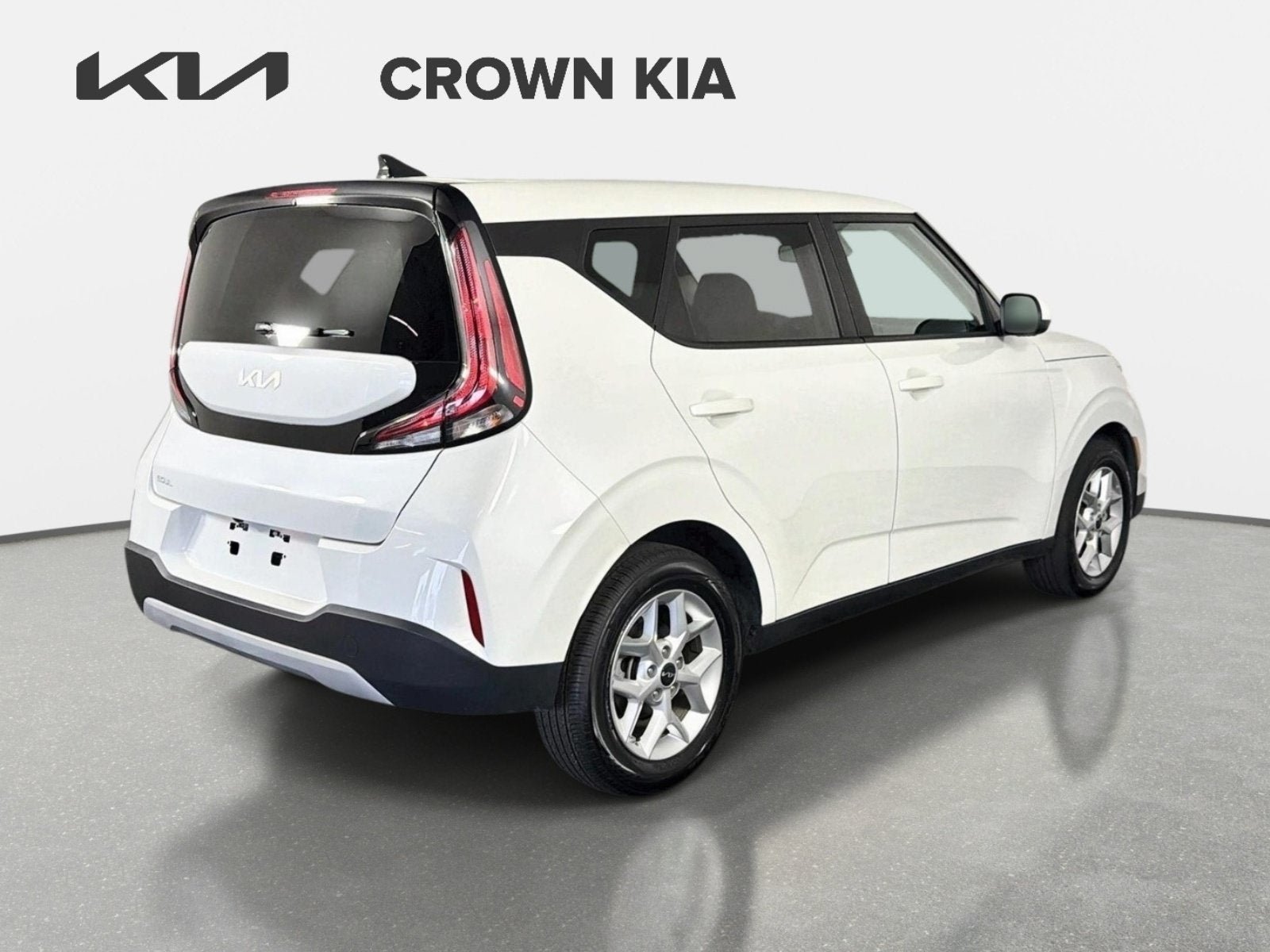 Certified 2025 Kia Soul LX w/ LX Technology Package FWD image 5