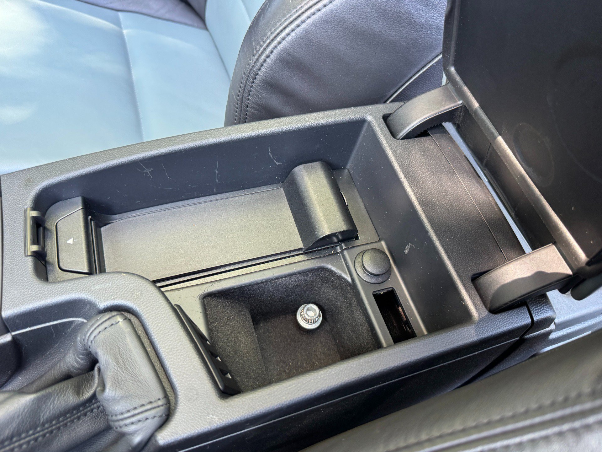 Used 2012 BMW M3 Convertible RWD image 50