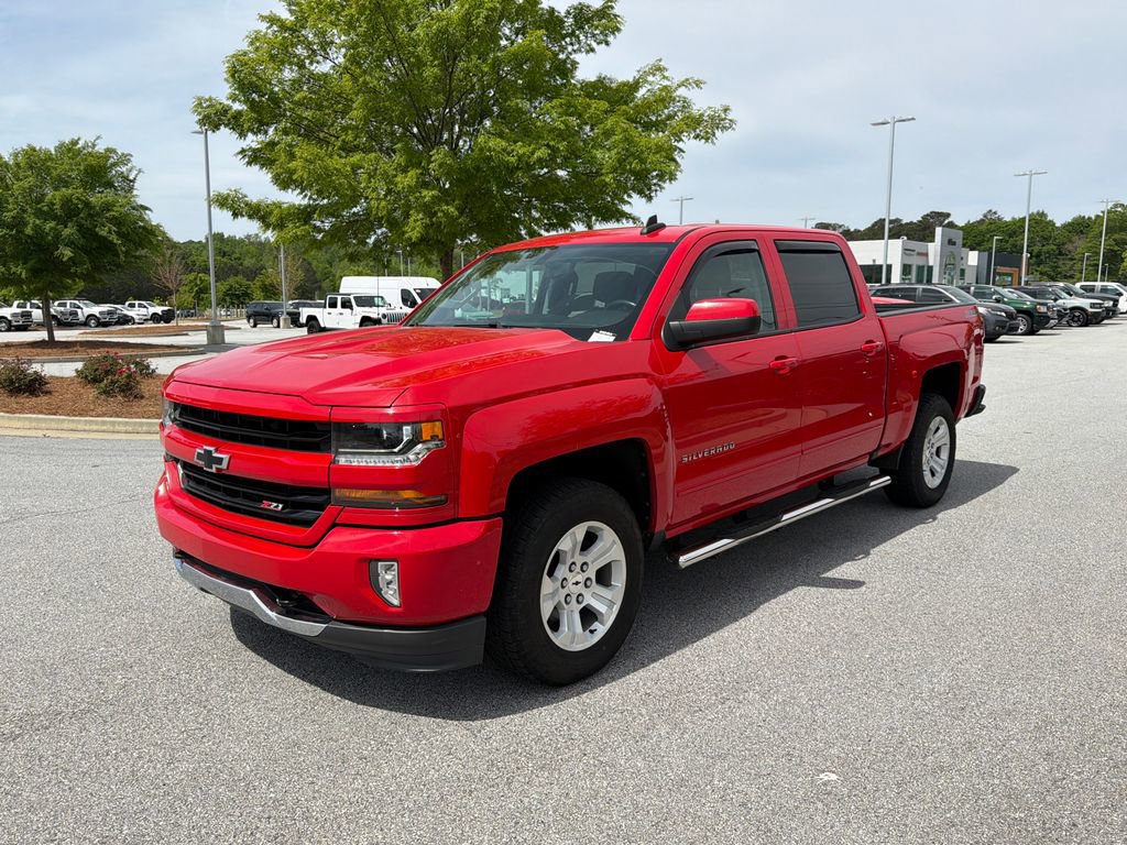 Used 2017 Chevrolet Silverado 1500 LT w/ All Star Edition AWD/4WD image 3