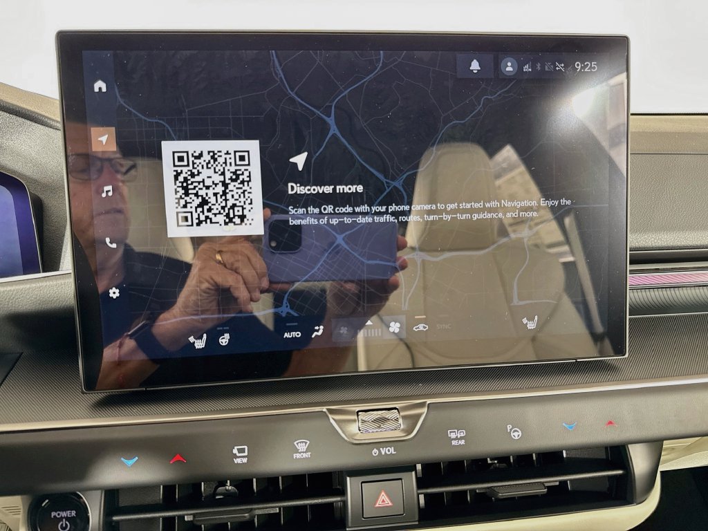 New 2026 Lexus ES 350h AWD w/ Accessory Package (K3) image 12