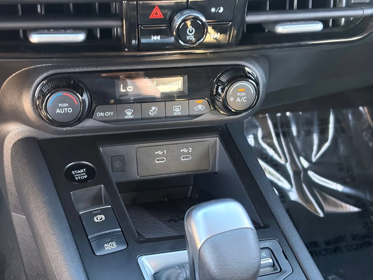 Certified 2026 Nissan Kicks SV FWD image 26