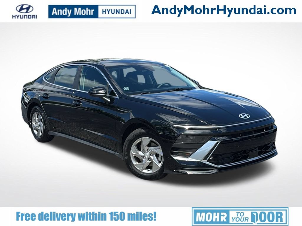 Used 2025 Hyundai Sonata SE FWD image 1