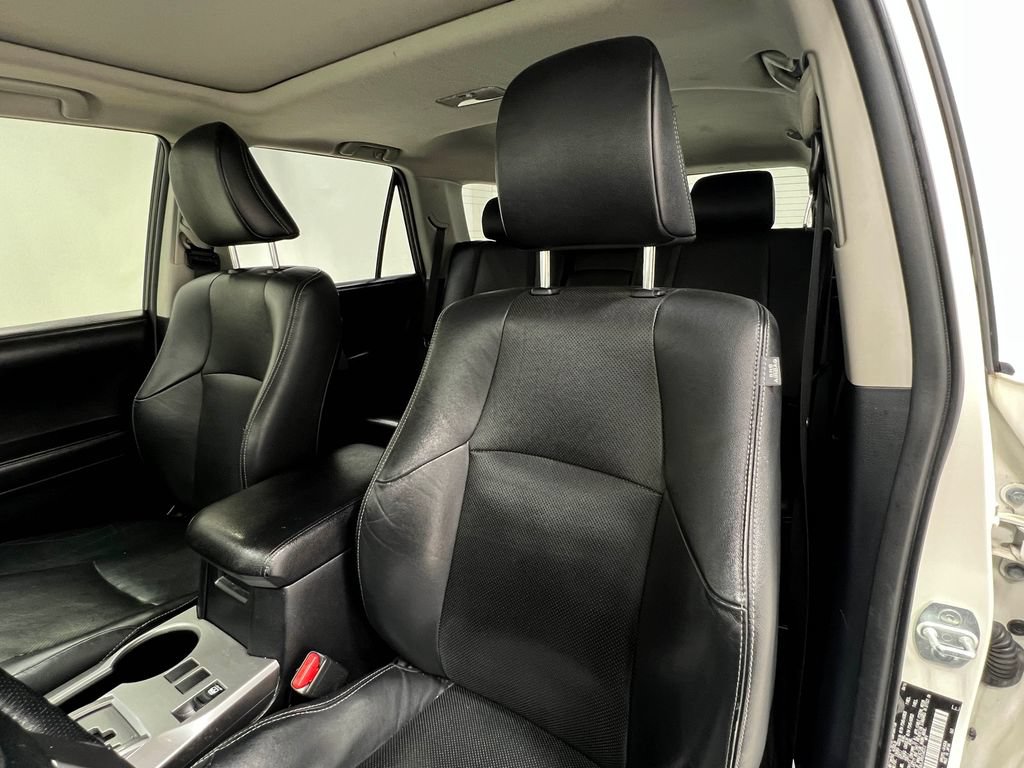 Used 2016 Toyota 4Runner Limited AWD/4WD image 15