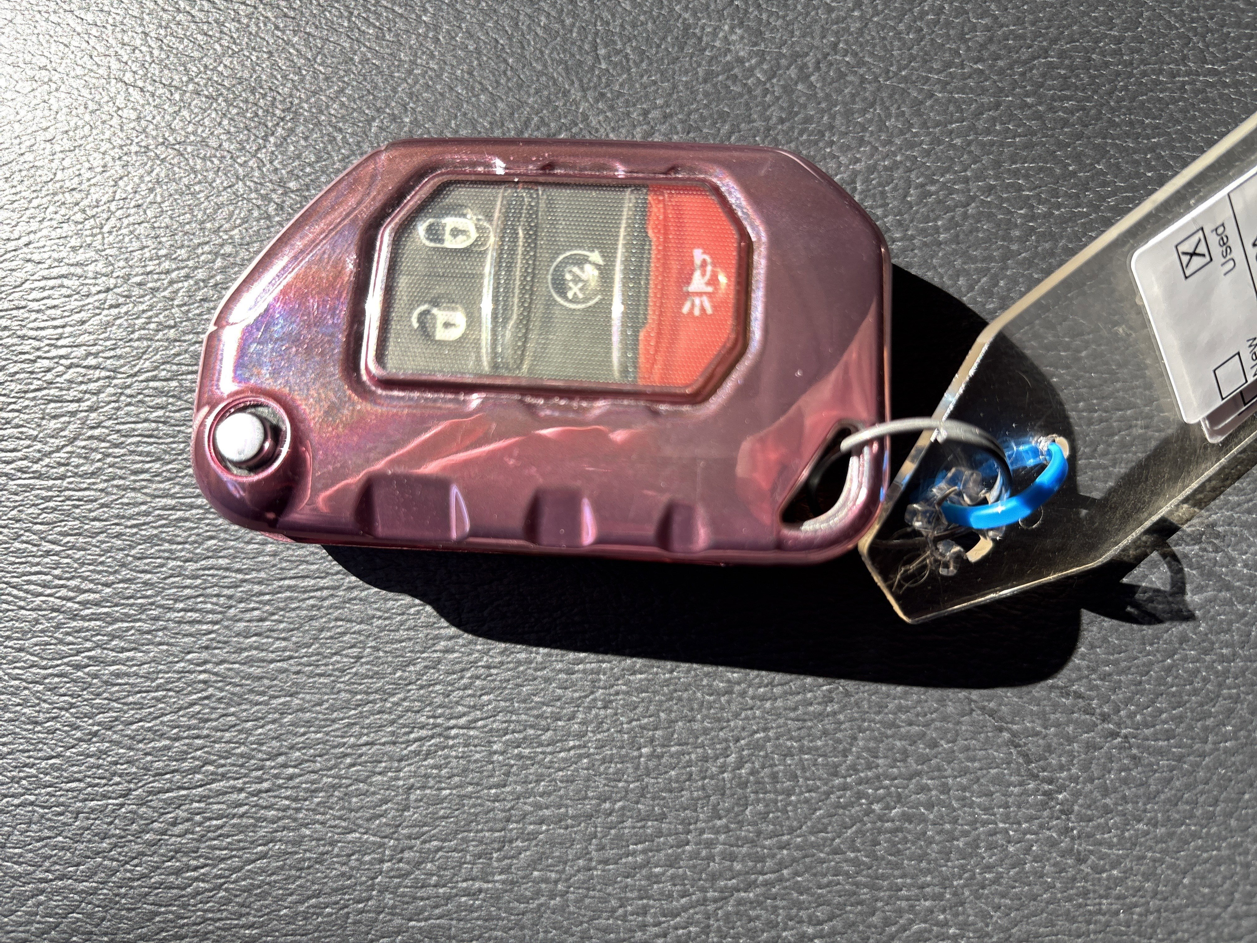 Used 2024 Jeep Wrangler Unlimited Sahara w/ Technology Group image 35