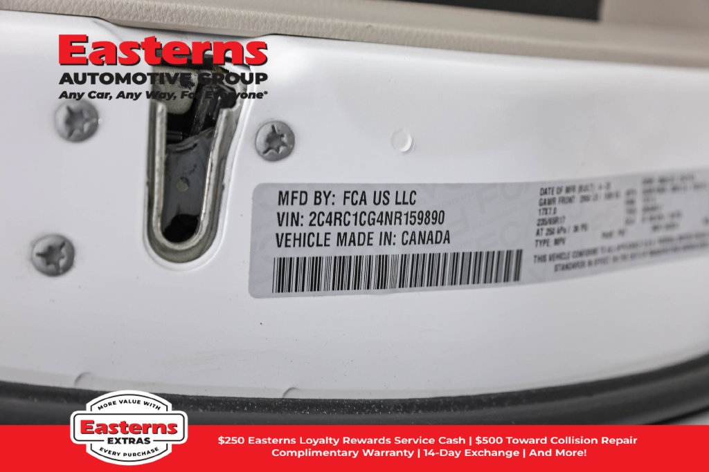 Used 2022 Chrysler Voyager LX FWD image 35
