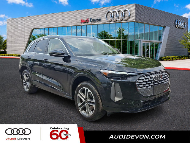 Certified 2025 Audi Q5 Premium w/ Convenience Package