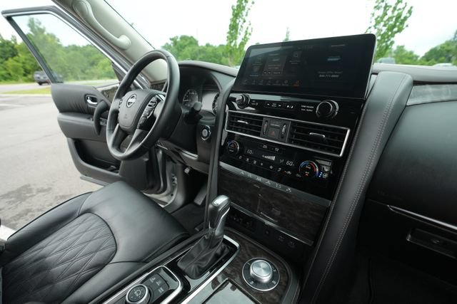 Used 2024 Nissan Armada Platinum w/ Cargo Package AWD/4WD image 40