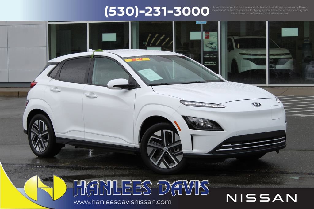 Used 2023 Hyundai Kona SE w/ Cargo Package FWD image 1
