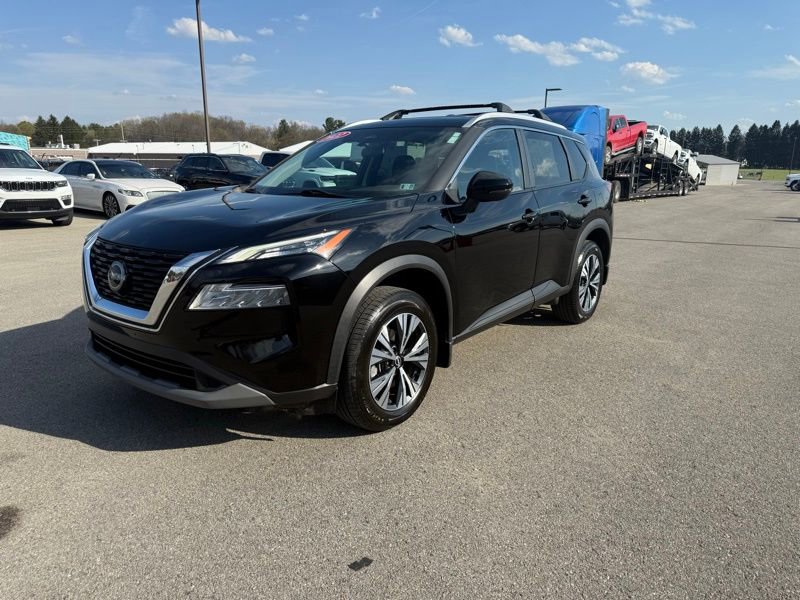 Used 2022 Nissan Rogue SV w/ SV Premium Package image 3