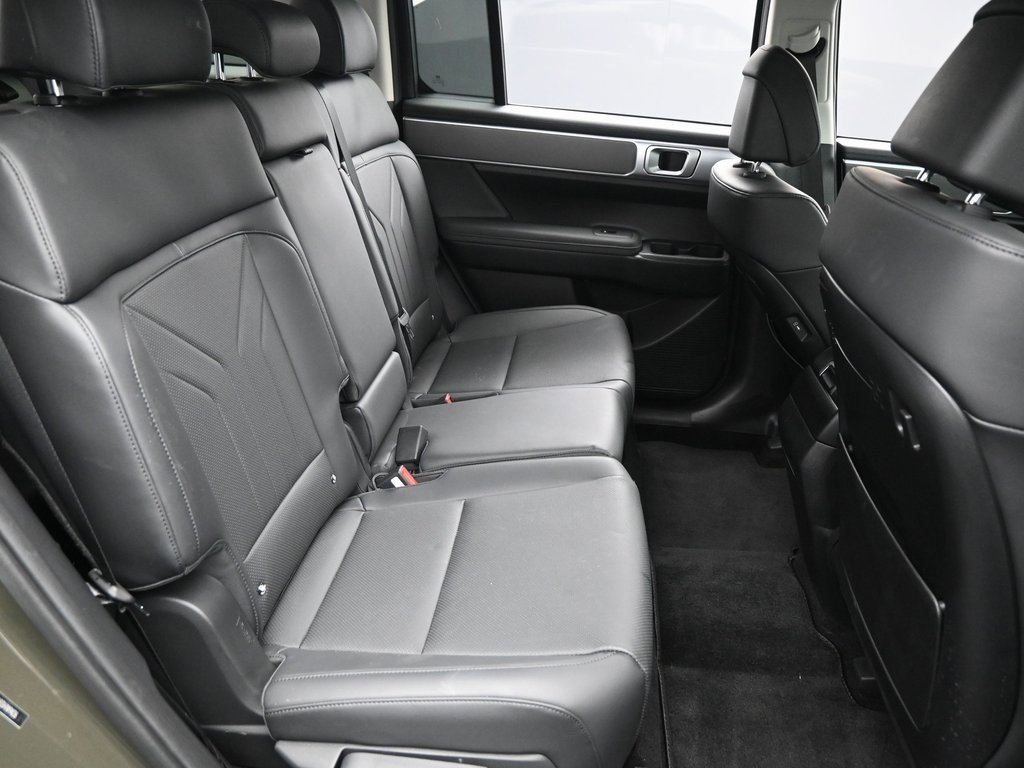 Used 2025 Hyundai Santa Fe SEL w/ Tow & Go Package image 30