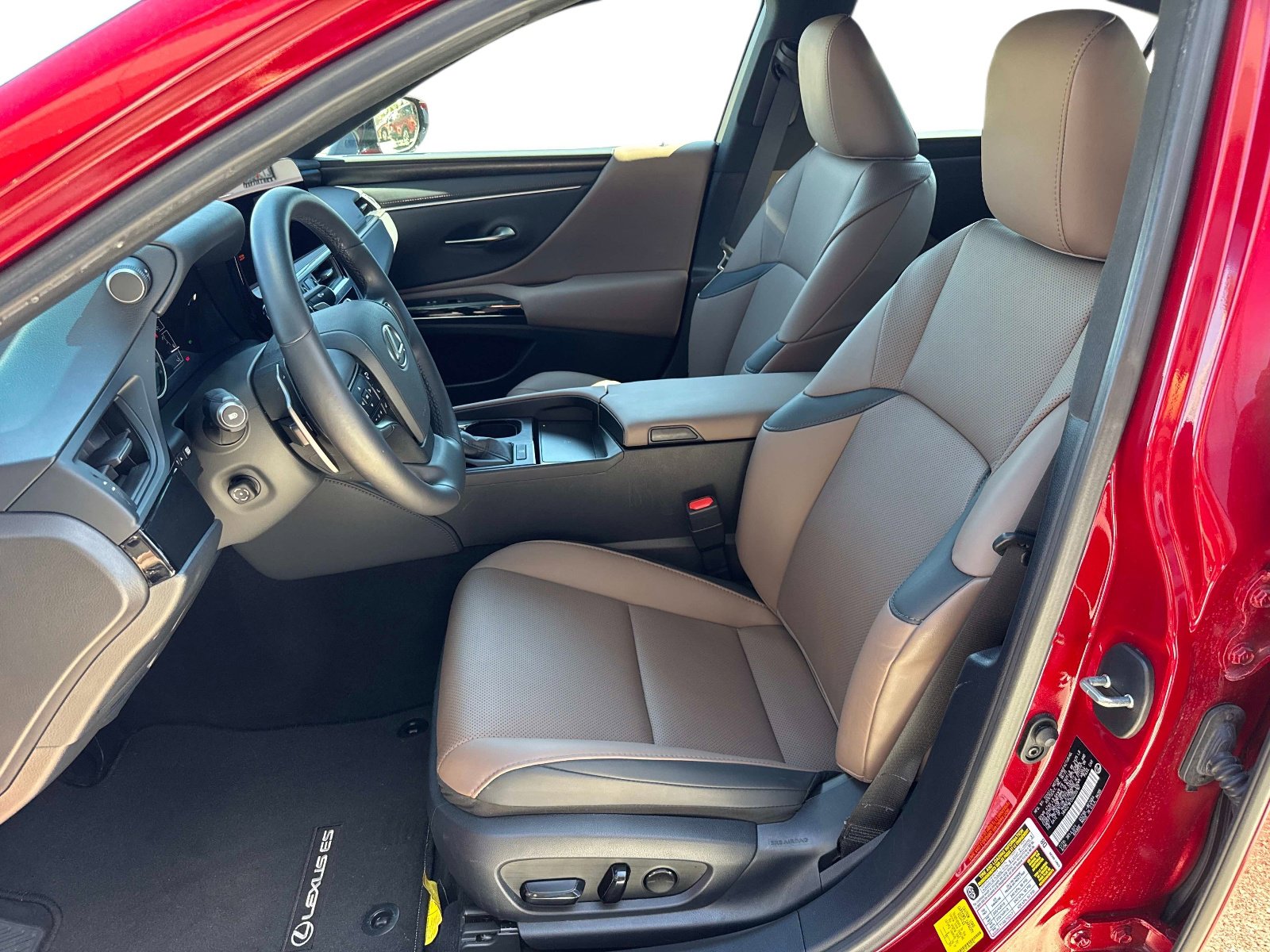 Certified 2025 Lexus ES 350 w/ Premium Package FWD image 20