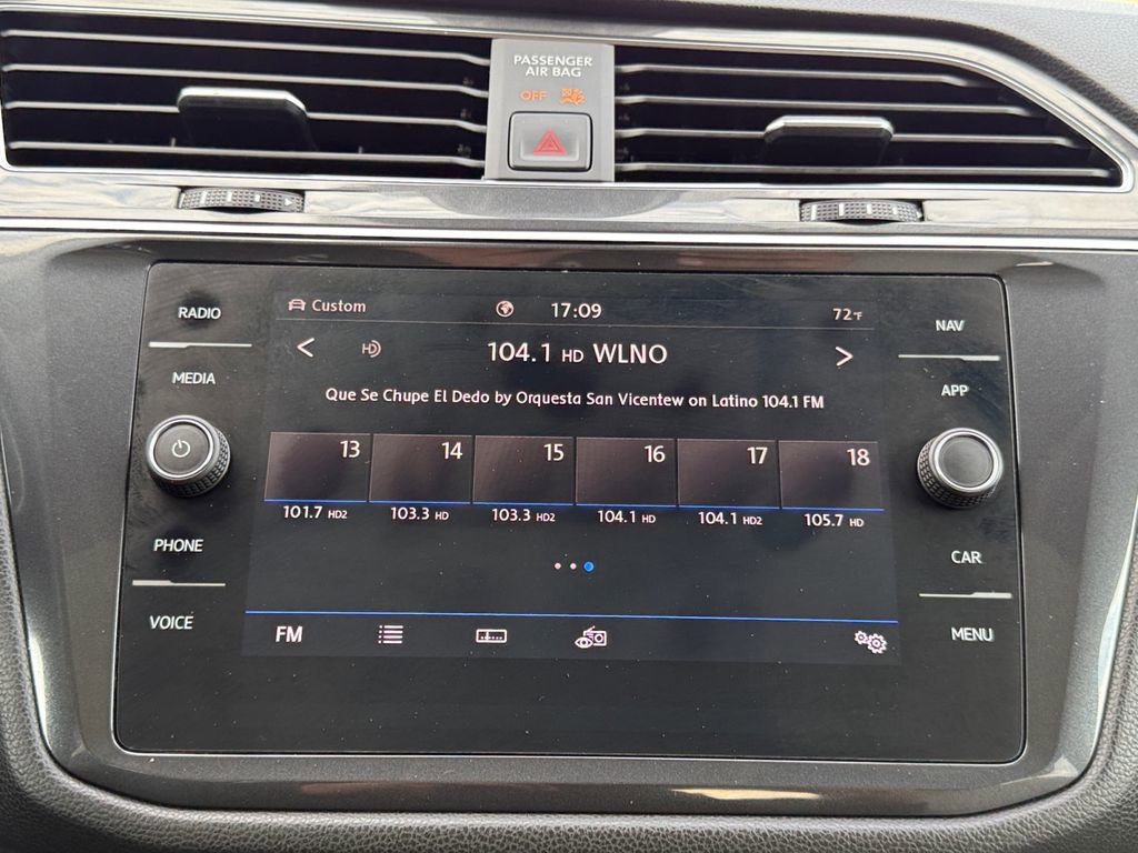 Used 2020 Volkswagen Tiguan SEL image 14