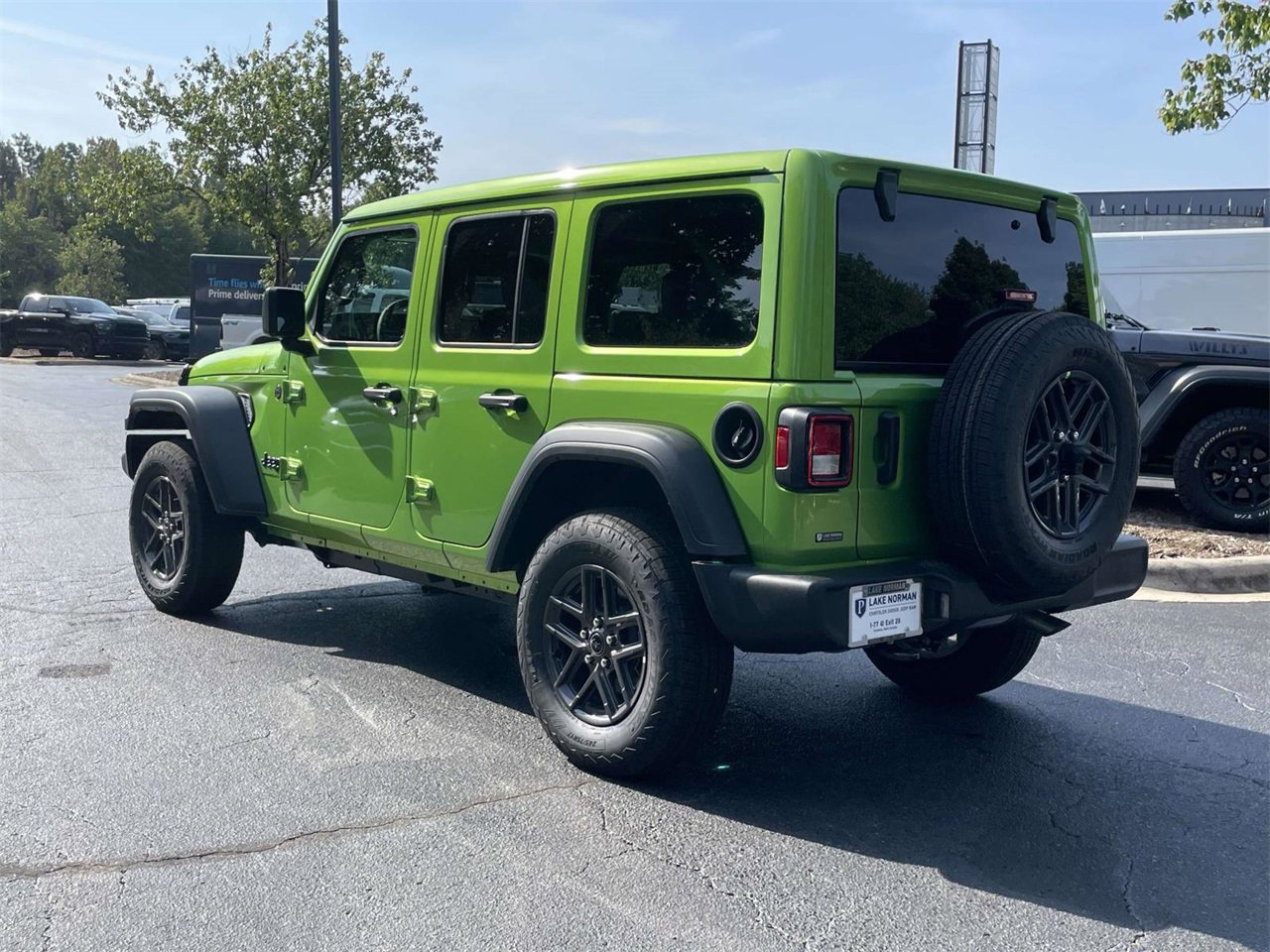 New 2025 Jeep Wrangler Sport S image 45