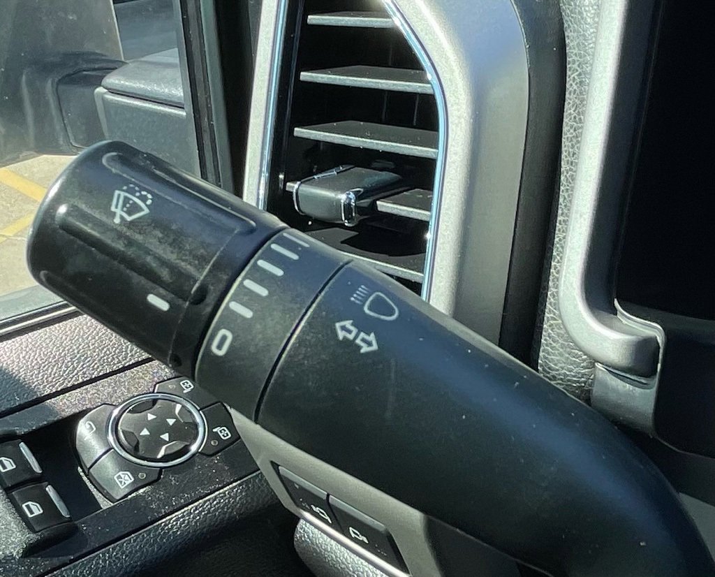 Used 2021 Ford F250 Lariat w/ Lariat Ultimate Package image 21