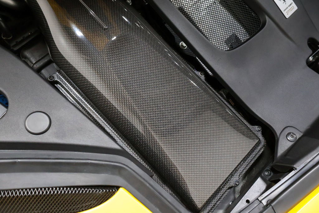 Used 2022 Ferrari 812 GTS image 61