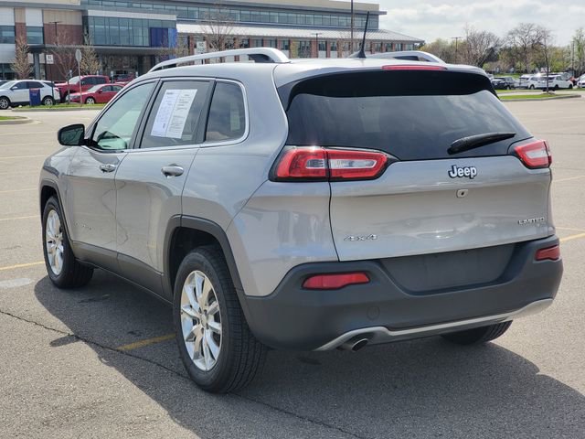 Used 2016 Jeep Cherokee Limited AWD/4WD image 3