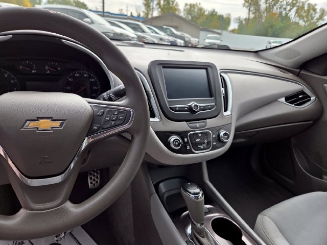 Used 2016 Chevrolet Malibu LS FWD image 15