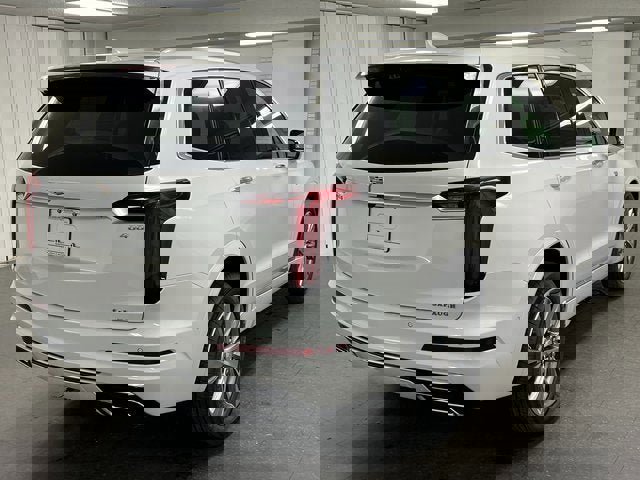 New 2025 Cadillac XT6 Premium Luxury w/ Technology Package image 4