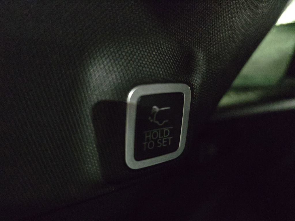 New 2026 Jeep Grand Cherokee Altitude image 14