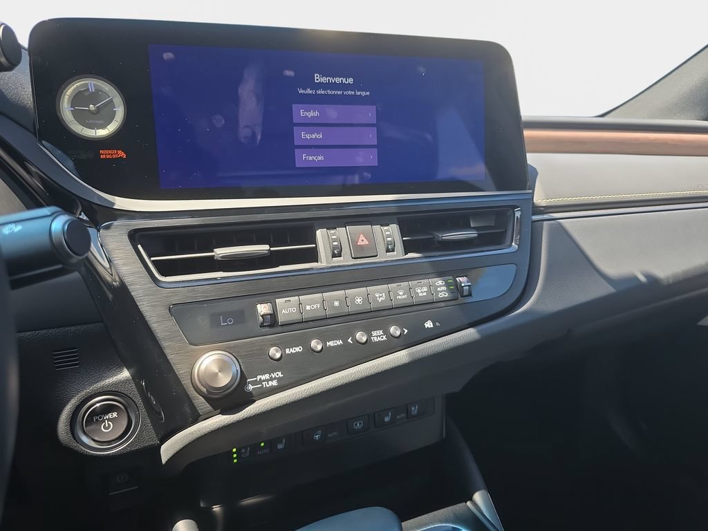 Used 2024 Lexus ES 300h w/ Technology Package FWD image 17