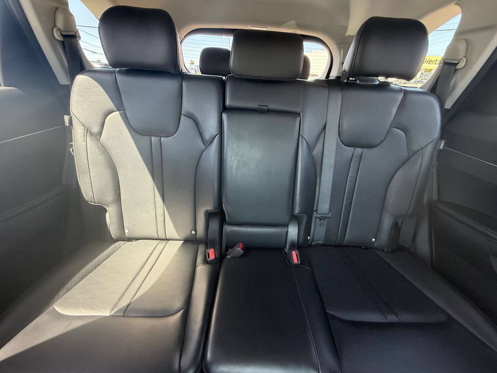 Used 2024 Kia Sorento S FWD image 41