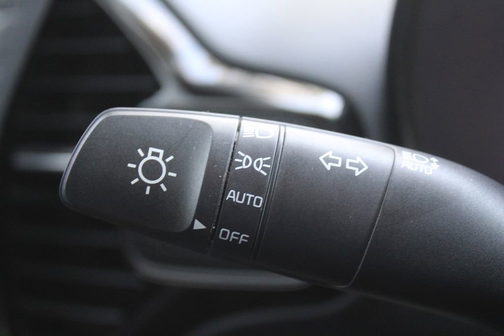 Certified 2025 Kia Soul EX image 27