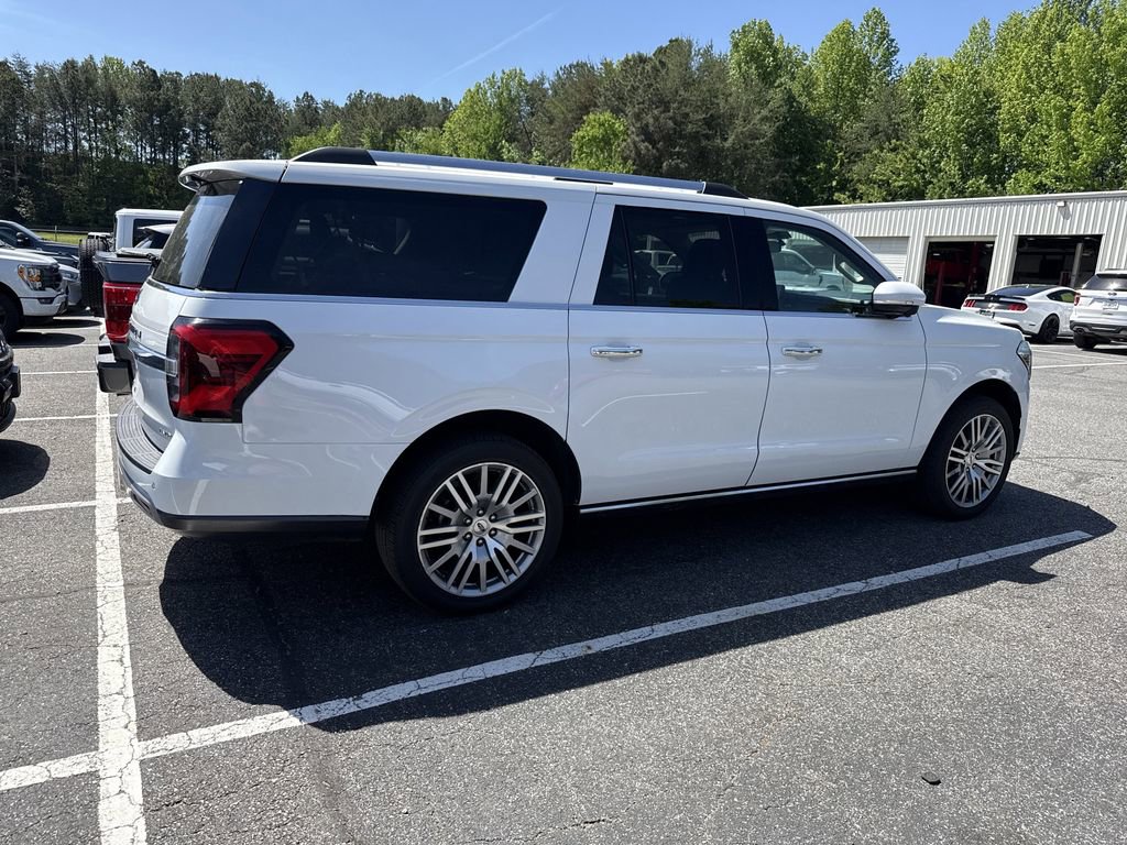 Used 2024 Ford Expedition Max Limited AWD/4WD image 15