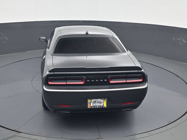 Used 2015 Dodge Challenger SXT Plus w/ Technology Group RWD image 18