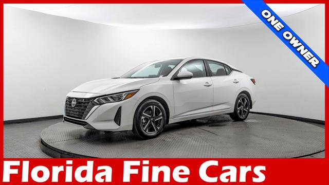Used 2025 Nissan Sentra SV FWD image 1