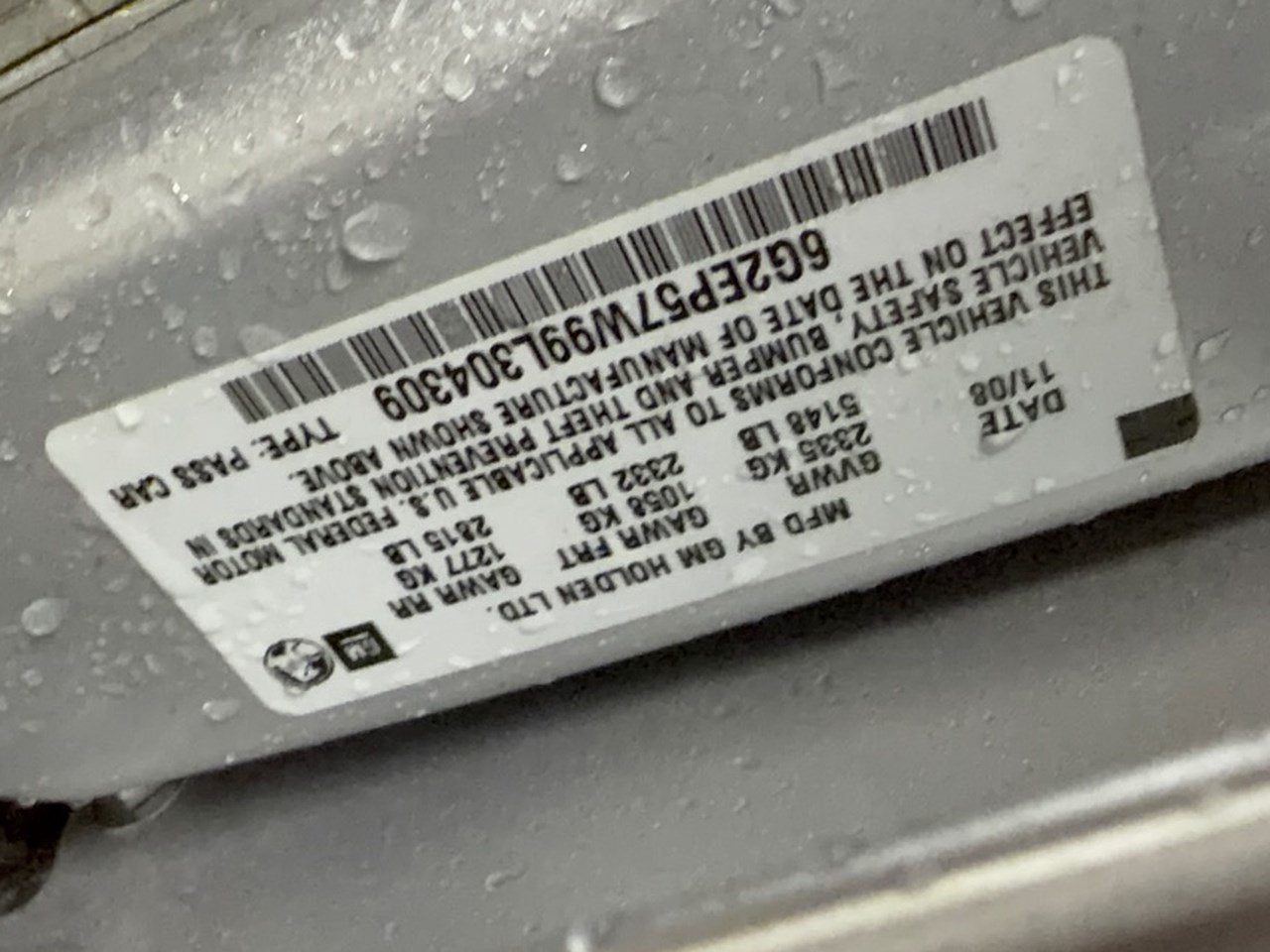 Used 2009 Pontiac G8 GXP RWD image 32