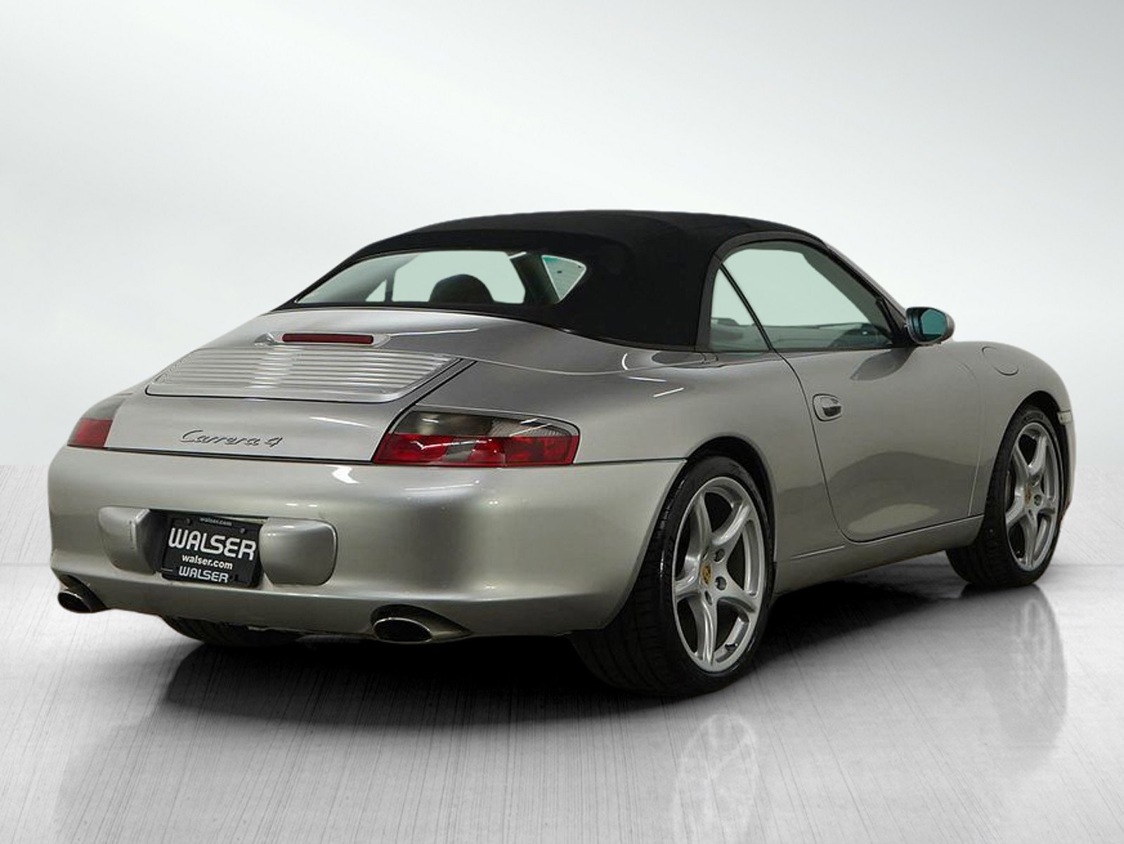 Used 2003 Porsche 911 Carrera image 5
