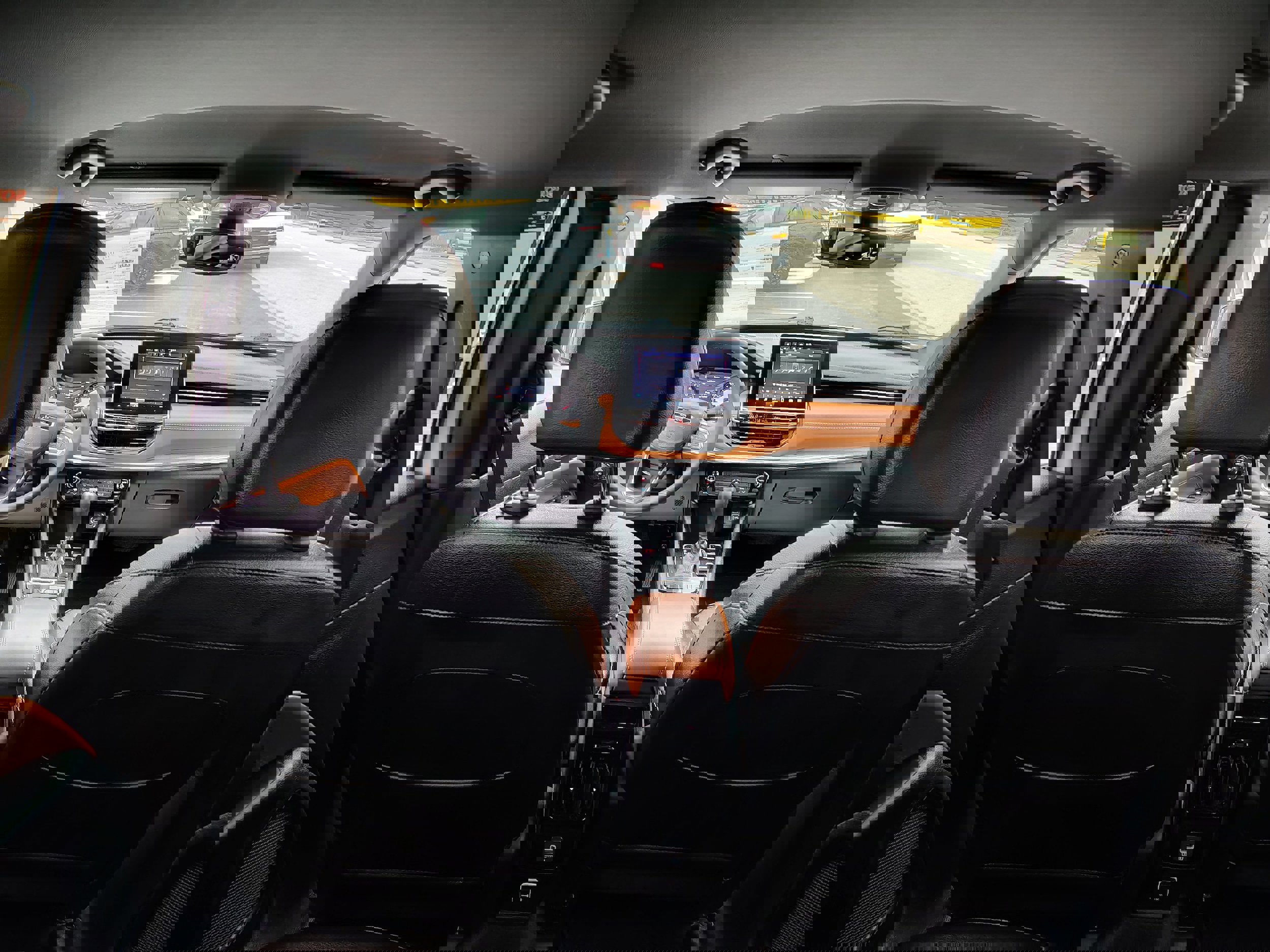 Certified 2024 Jeep Compass Limited image 10