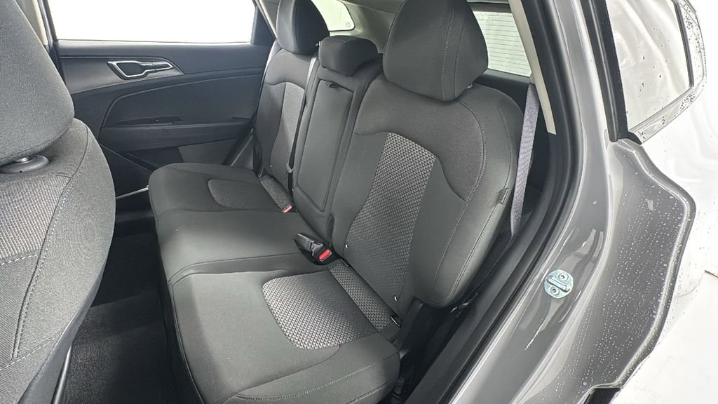 New 2026 Kia Sportage S image 12