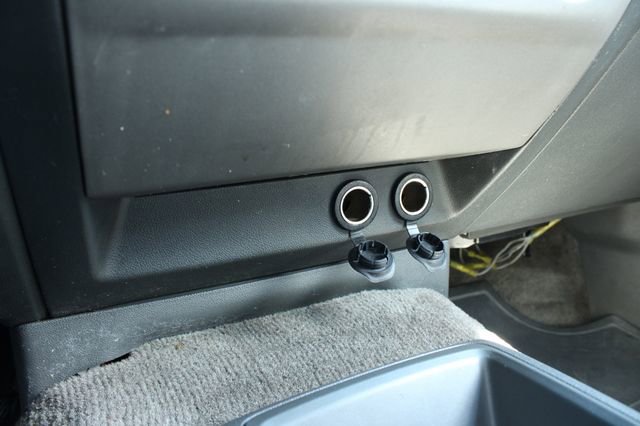 Used 2006 Isuzu i-350 LS image 18