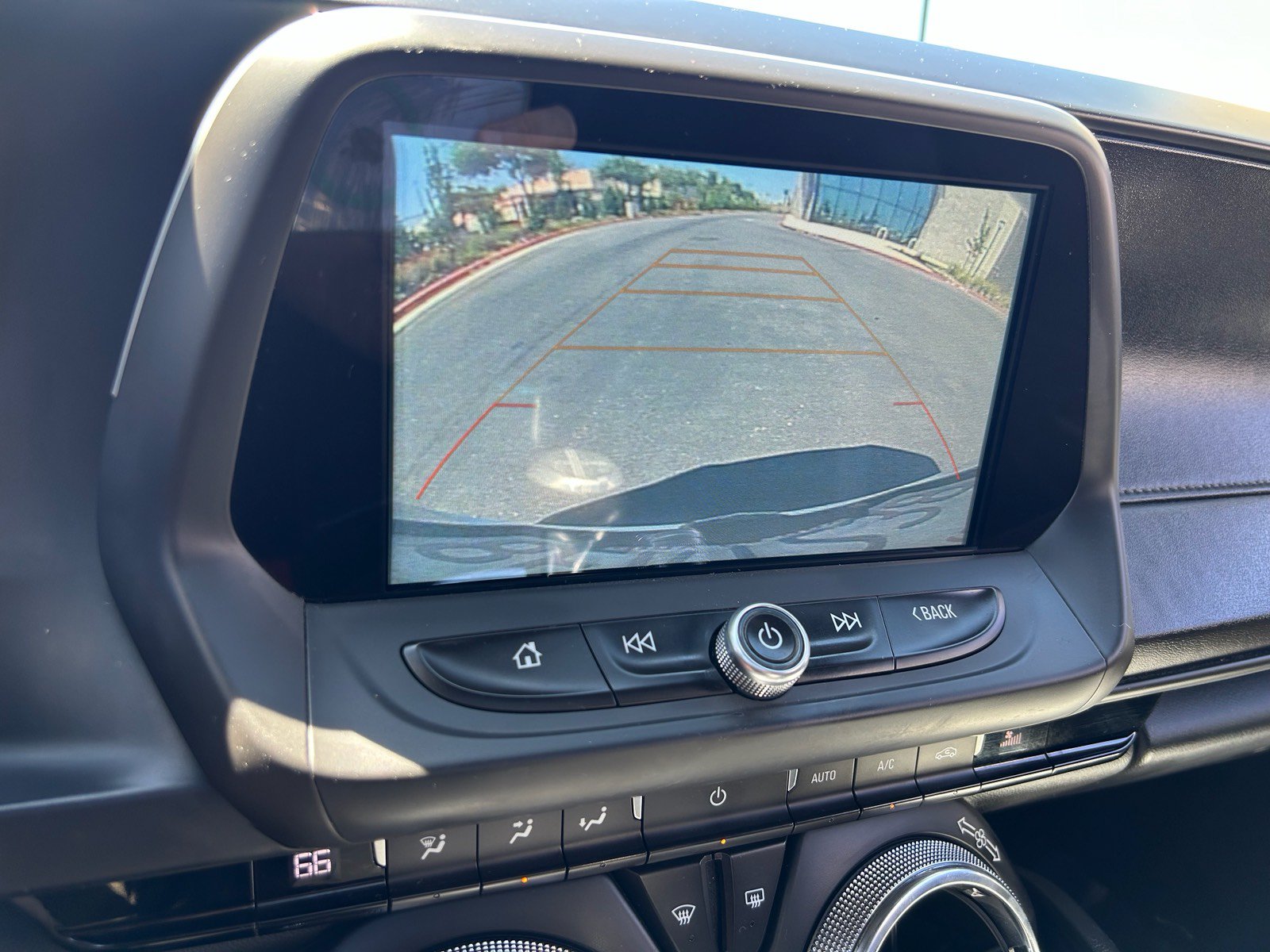Used 2018 Chevrolet Camaro SS RWD image 17