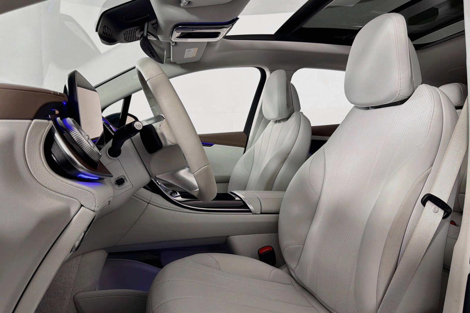 Certified 2023 Mercedes-Benz EQE 350+ SUV image 16
