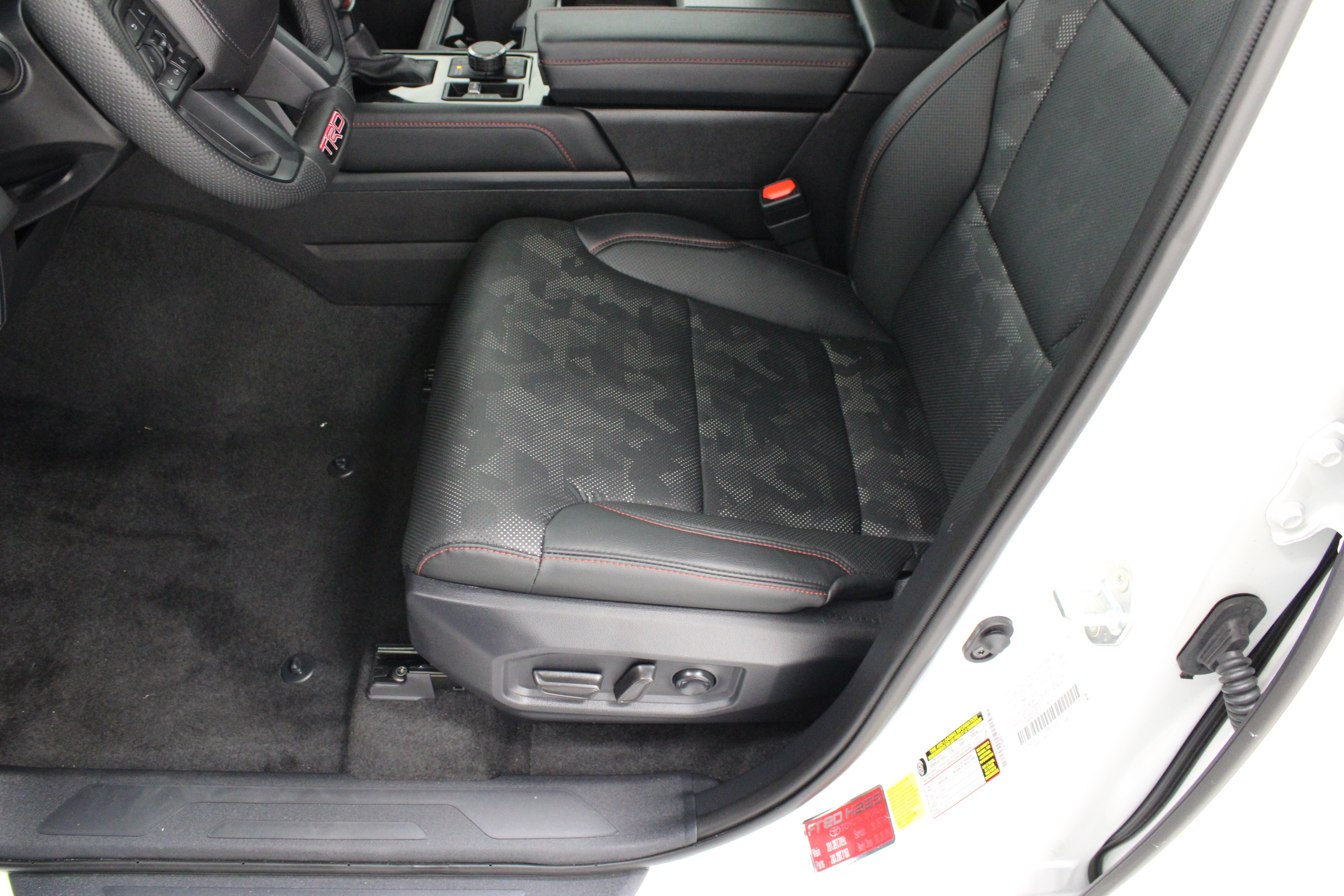 Used 2026 Toyota Sequoia TRD Pro AWD/4WD image 15