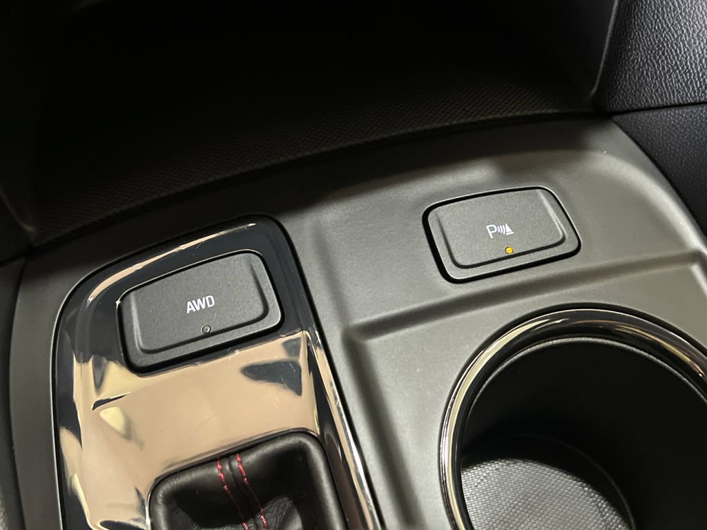 Used 2024 Chevrolet Equinox RS AWD/4WD image 29