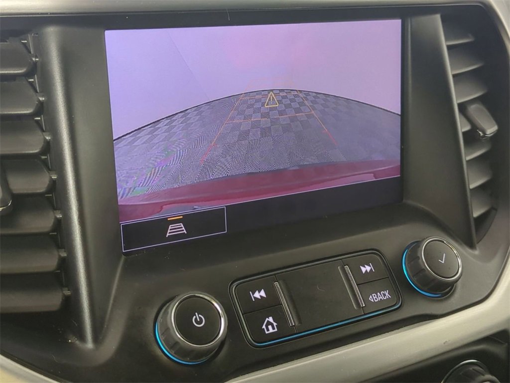 Certified 2023 GMC Acadia SLE w/ Driver Convenience Package image 15