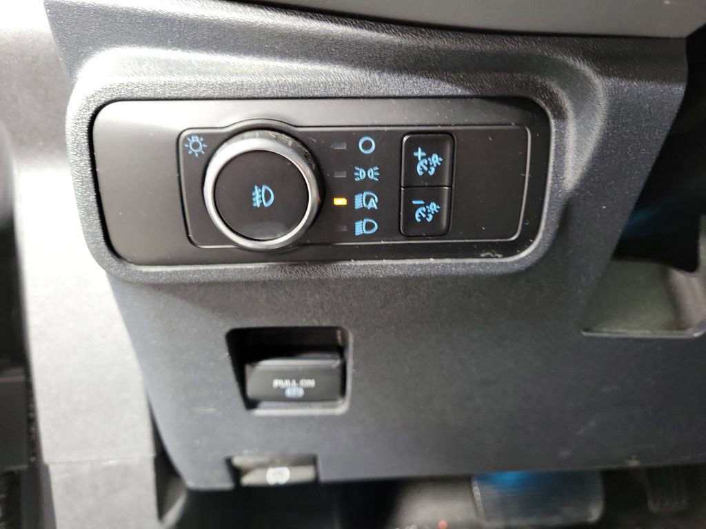 Used 2023 Ford Bronco Black Diamond image 12