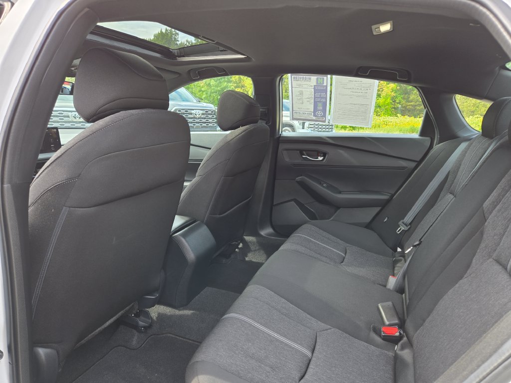 Used 2023 Honda Accord Sport image 14