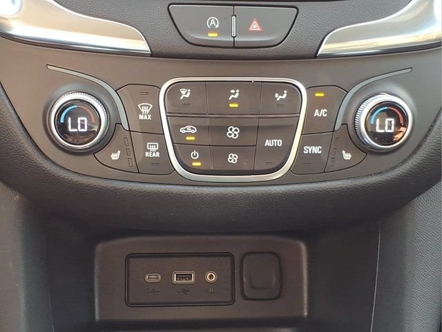 Used 2024 Chevrolet Equinox LT w/ LPO, Floor Liner Package FWD image 20