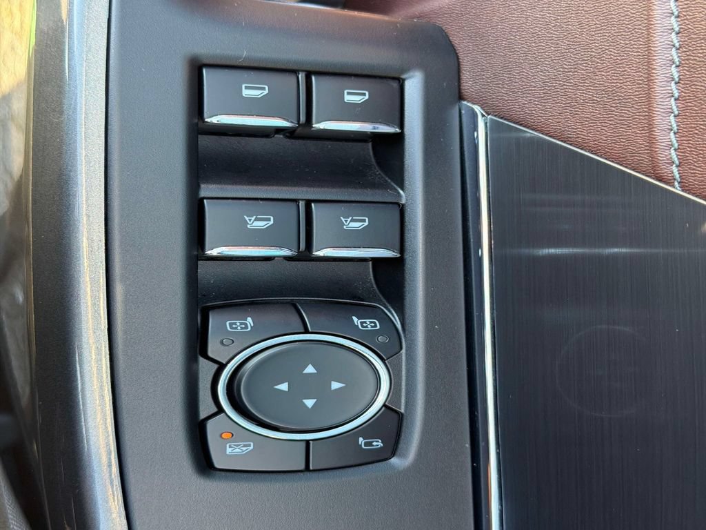 Used 2023 Ford F150 Lariat w/ Equipment Group 502A High AWD/4WD image 20