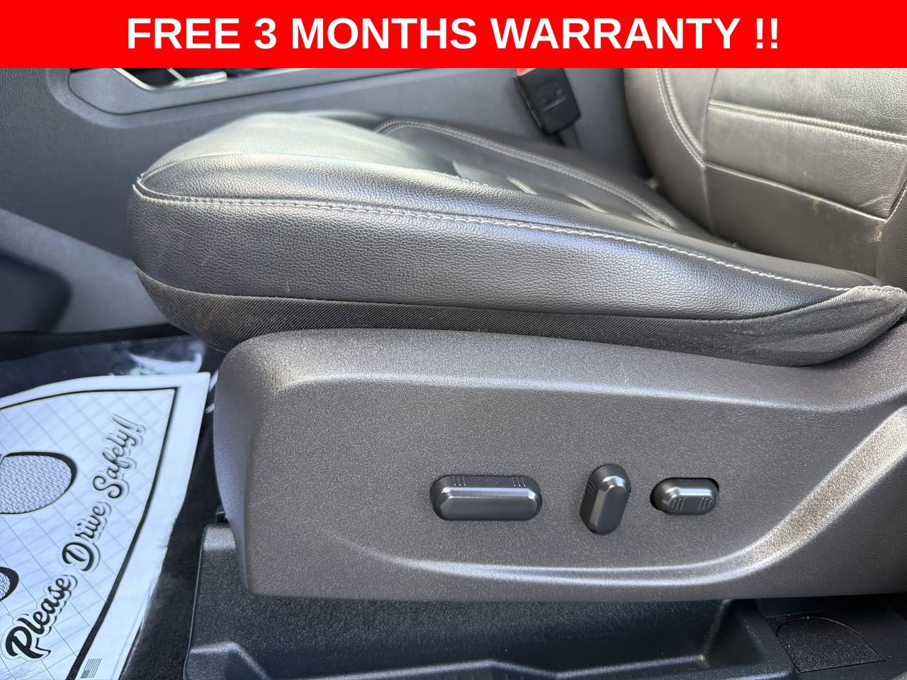 Used 2017 Ford Escape Titanium FWD image 13
