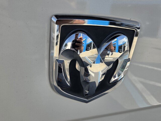 Used 2016 RAM 1500 Laramie Longhorn w/ Convenience Group AWD/4WD image 32