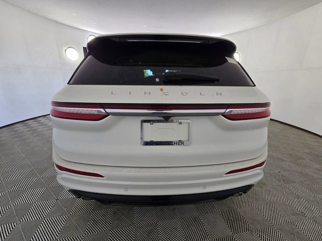 New 2026 Lincoln Corsair Premiere image 12
