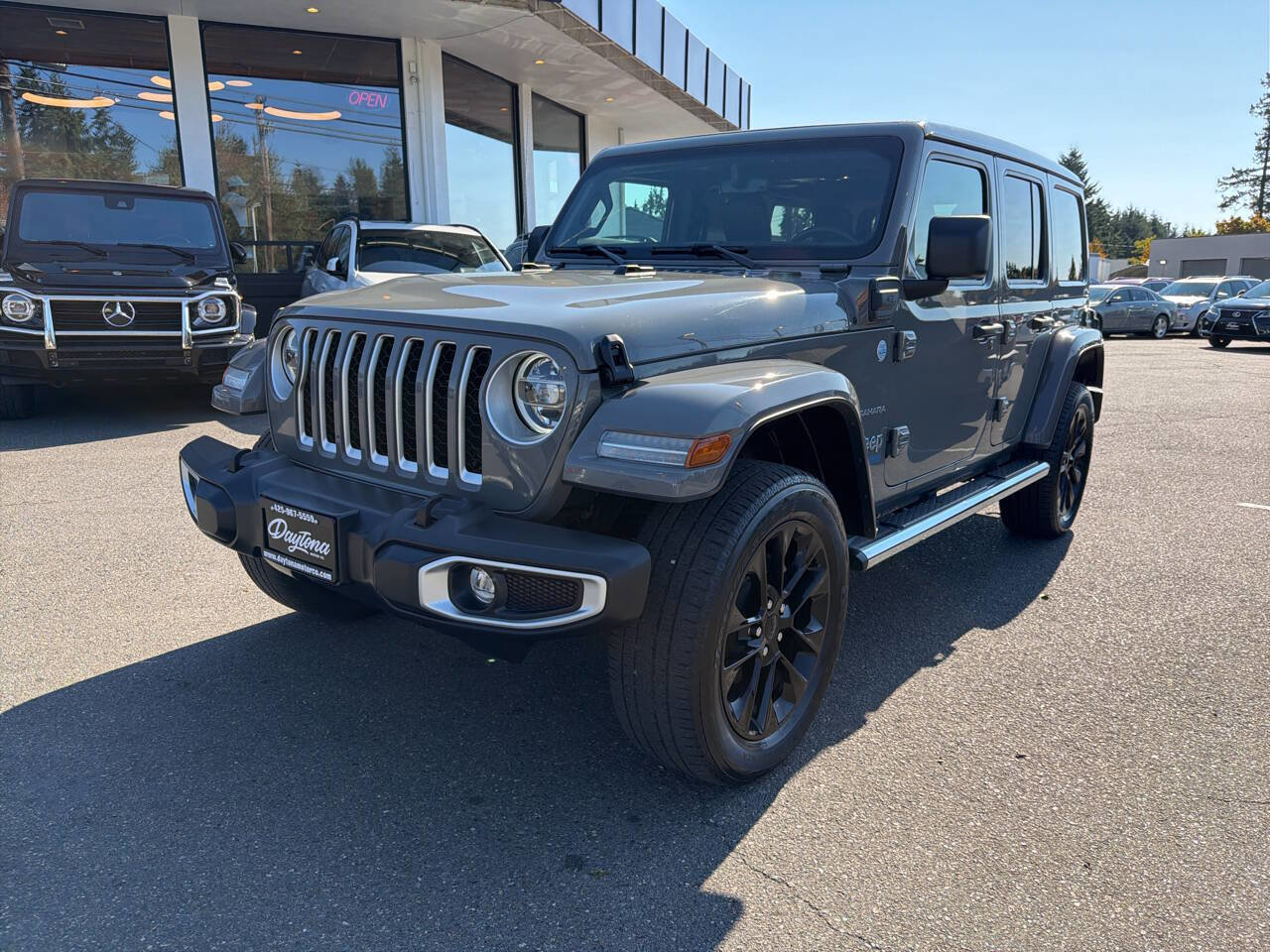 Used 2021 Jeep Wrangler Unlimited Sahara w/ Cold Weather Group image 1