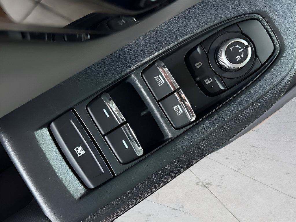 New 2025 Subaru Forester Sport image 18