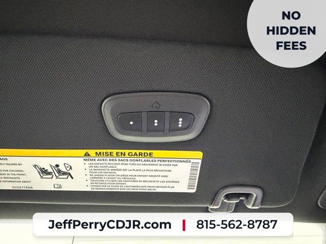 New 2027 Chrysler Pacifica Select AWD/4WD image 21